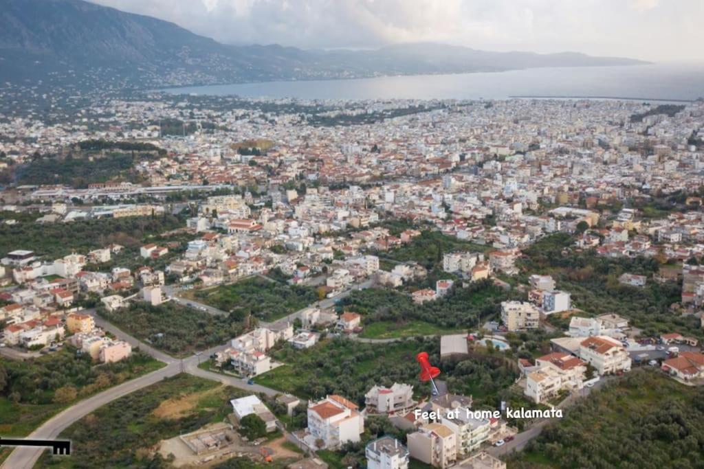Feel At Home - Kalamata - Near The Center Екстериор снимка